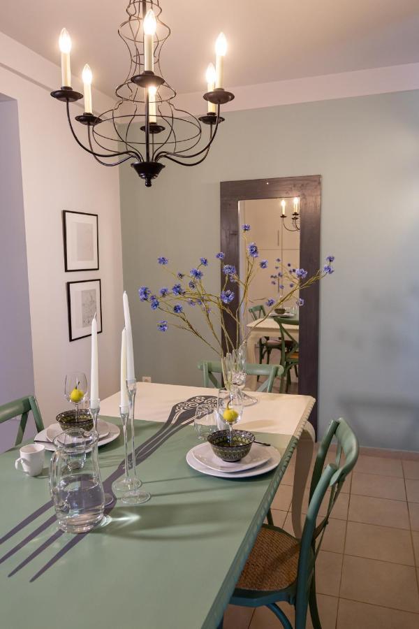 Magnolia - Apartment In Kalamata Exterior photo